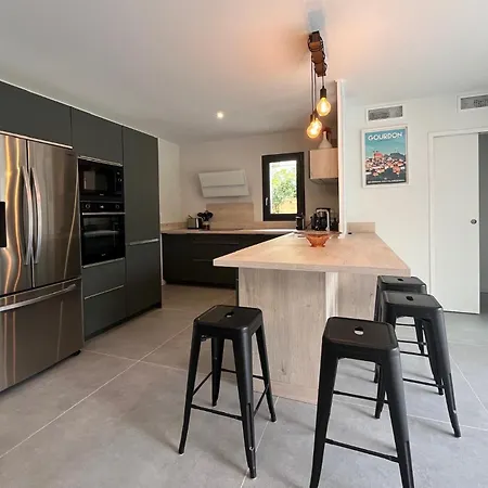 Holiday home Villas-des-oyats - Arena - 8 Personnes Climatisee Piscine Chauffee *